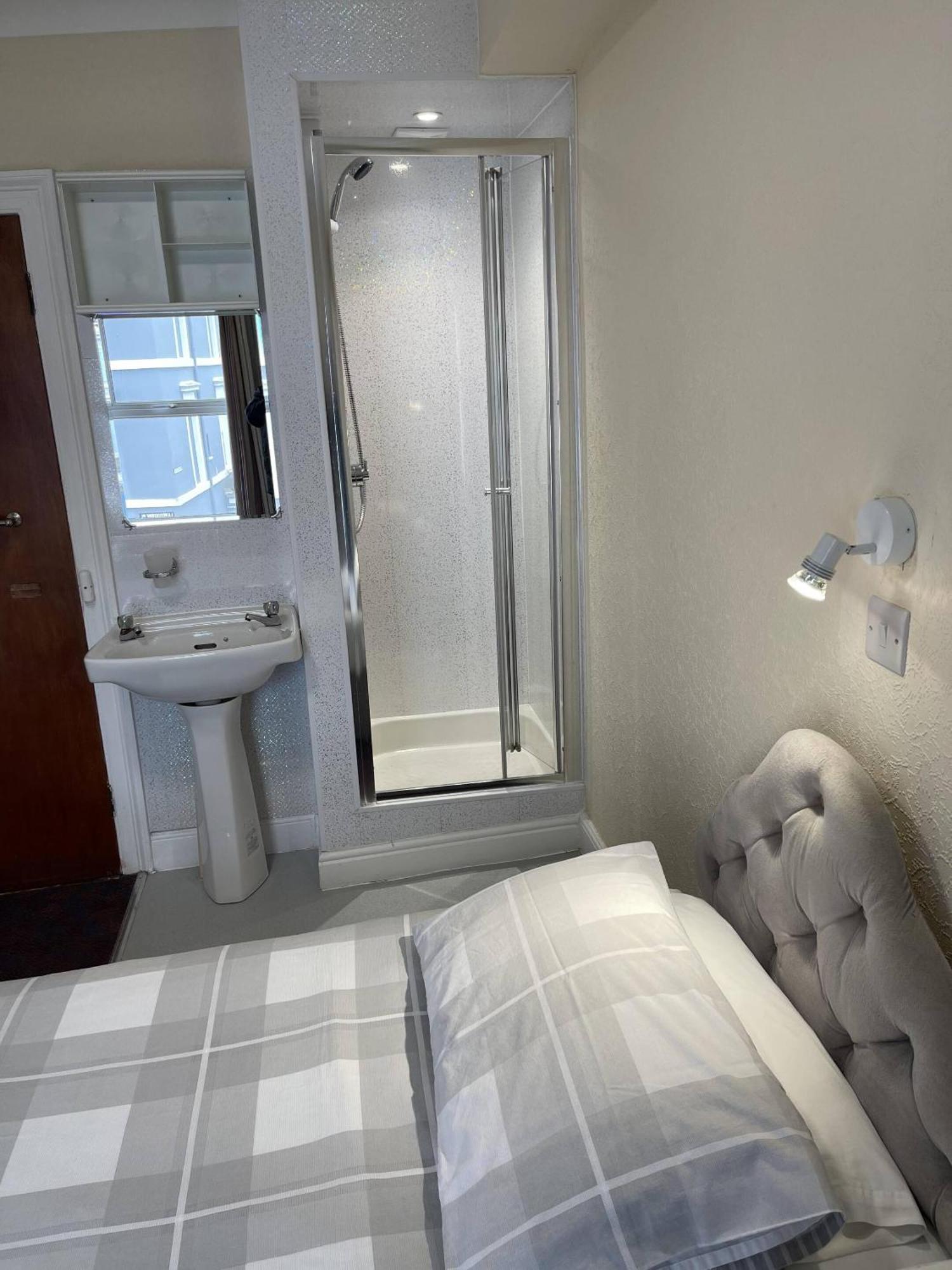 Lamplighter Guesthouse Plymouth Quarto foto